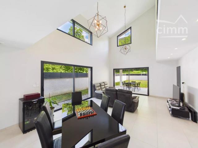 Maison 5 pièces 125 m²