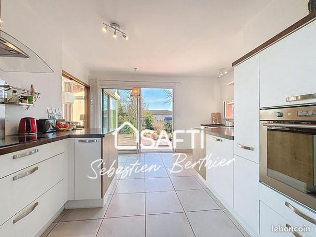 Maison 5 pièces 125 m²