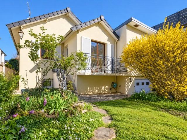 Maison 5 pièces 125 m²