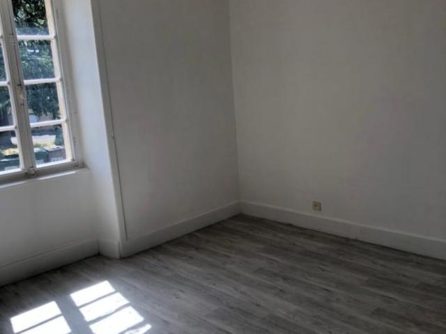 Maison 5 pièces, 125 m² à louer à Alvignac 46500