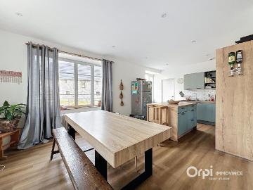 Maison 5 pièces, 125 m² à louer à Paulhac 15430