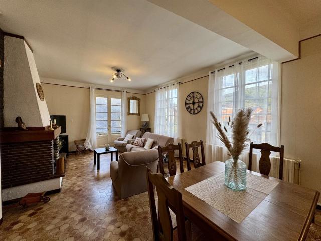 Maison 5 pièces 126 m²