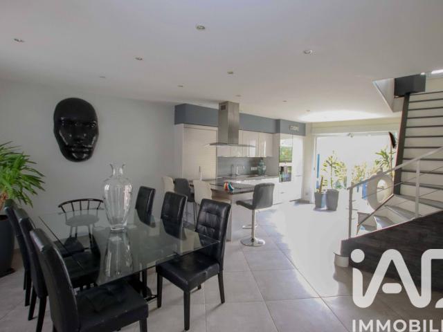 Maison 5 pièces 126 m²