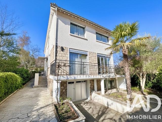Maison 5 pièces 126 m²