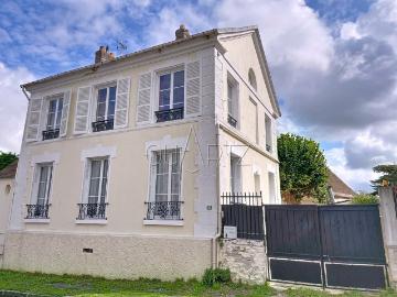 Maison 5 pièces 126 m²