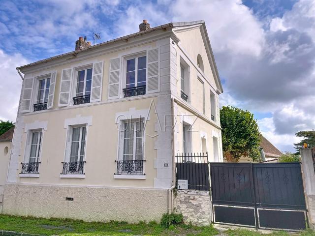 Maison 5 pièces 126 m²