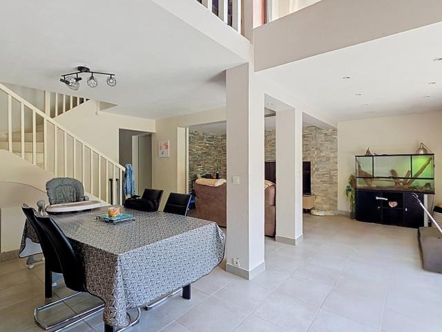 Maison 5 pièces 126 m²