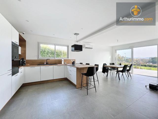 Maison 5 pièces 126 m²