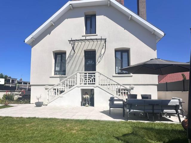 Maison 5 pièces 126 m²