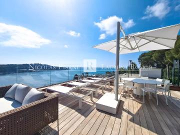 Maison 5 pièces, 126 m² à louer à Nice 06300