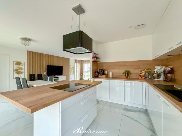 Maison 5 pièces 121 m²