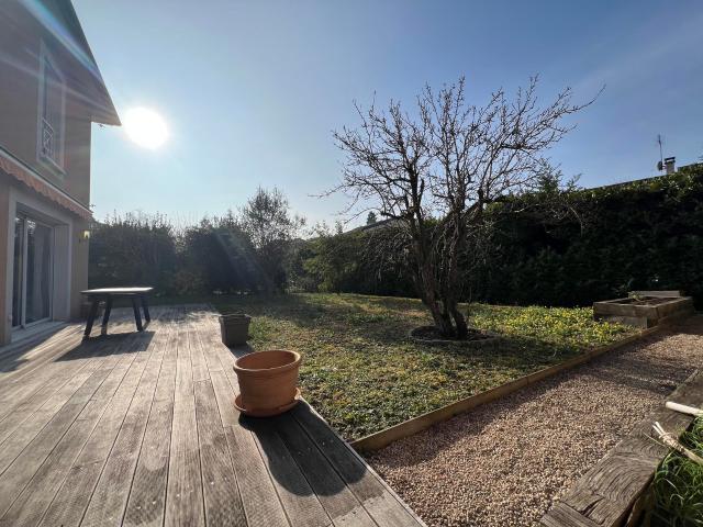 Maison 5 pièces, 127 m² à louer à Lyon 5 69005