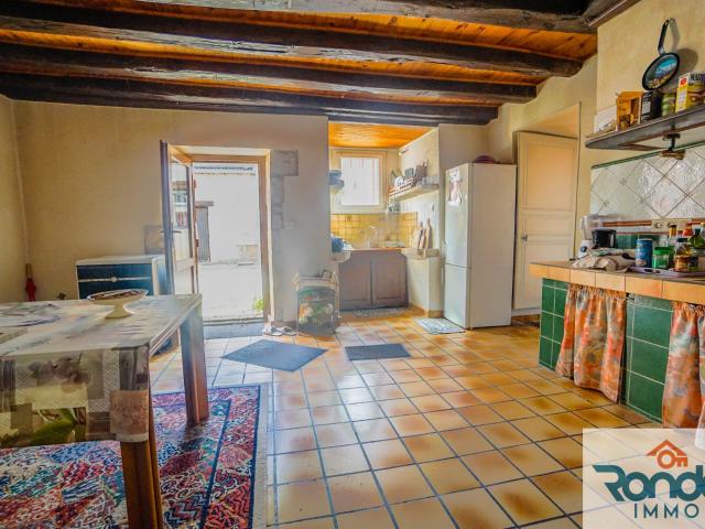 Maison 5 pièces 127.5 m2 terrain 249 m2 127m² Tarsul