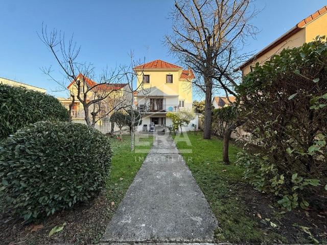 Maison 5 pièces 128 m²