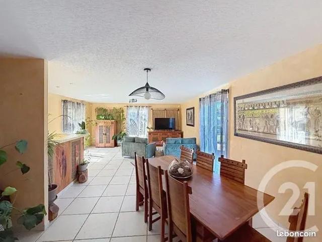 Maison 5 pièces 128 m²