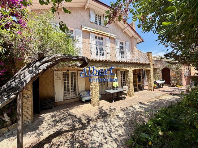 Maison 5 pièces 128 m²