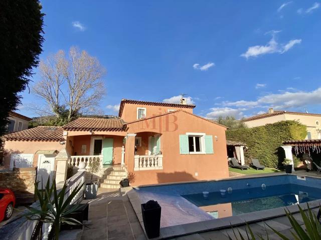 Maison 5 pièces 129 m²