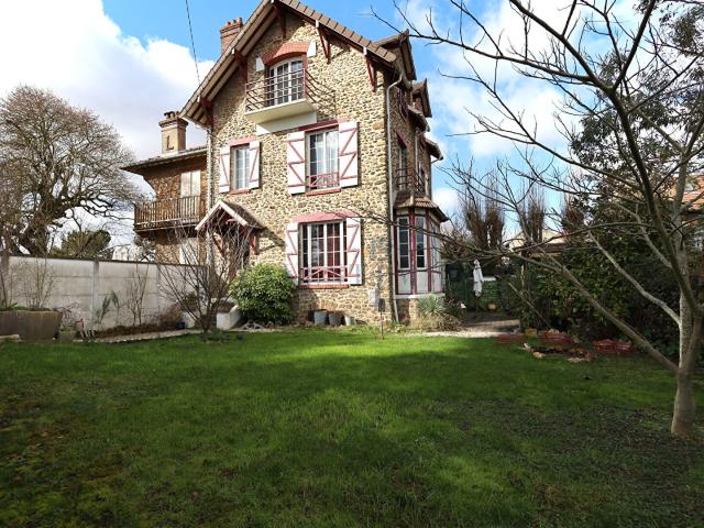 Maison 5 pièces 129 m²