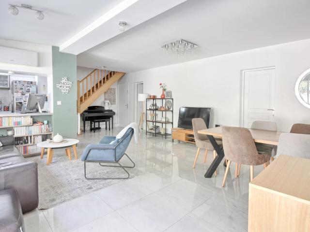 Maison 5 pièces 120 m²
