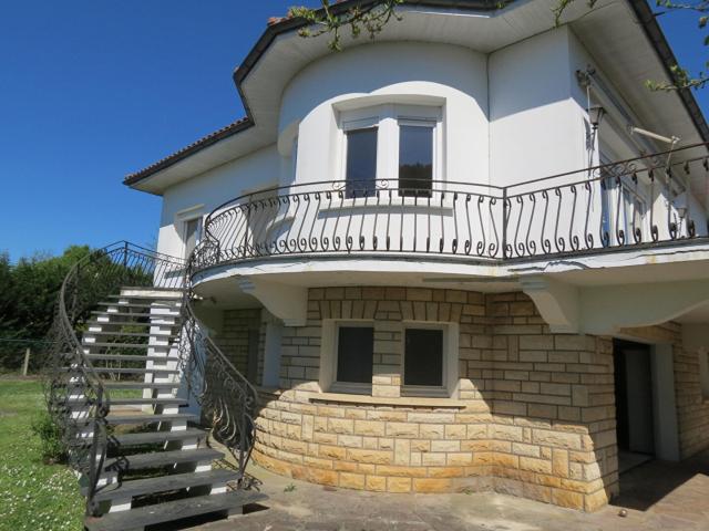 Maison 5 pièces 120 m²