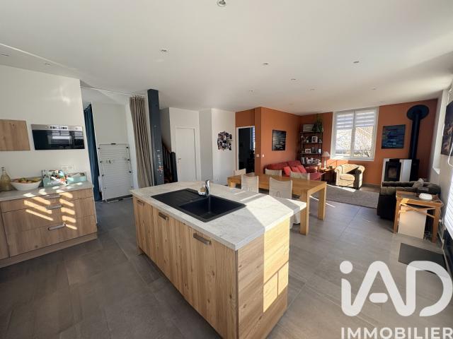 Maison 5 pièces 120 m²