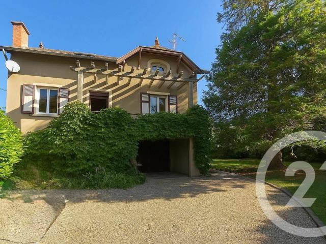 Maison 5 pièces 120 m²