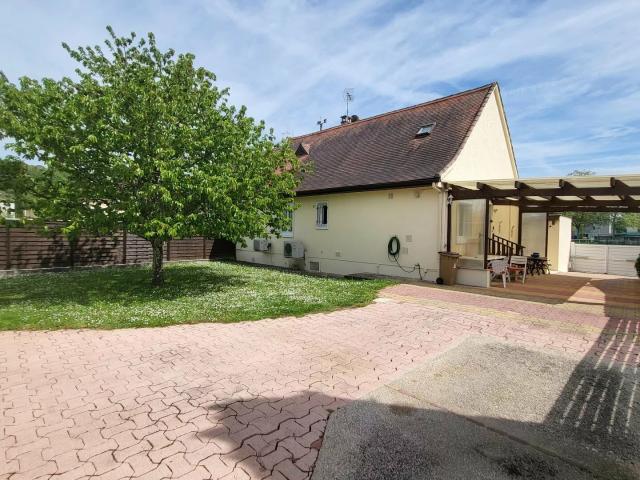 Maison 5 pièces 120 m²