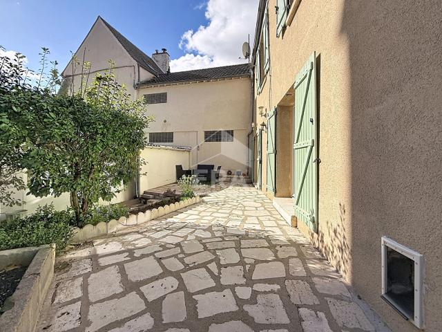 Maison 5 pièces 120 m²