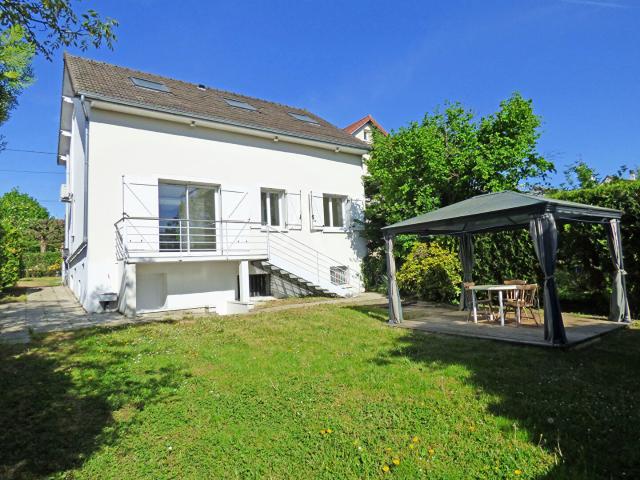 Maison 5 pièces 120 m²
