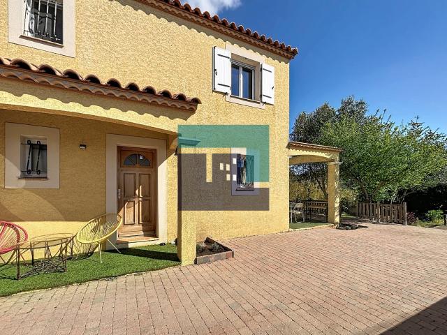 Maison 5 pièces 120 m²