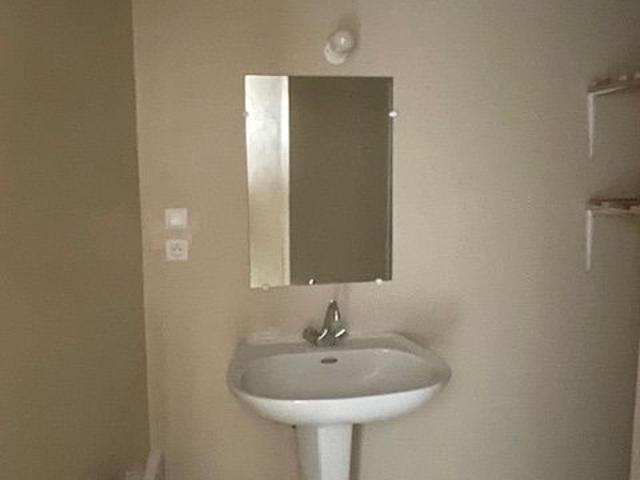 Maison 5 pièces, 120 m² à louer à Cozes 17120