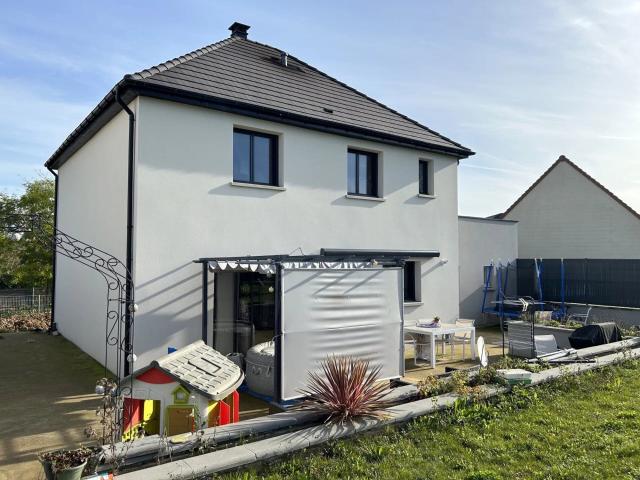 Maison 5 pièces, 120 m² à louer à Gasville Oisème 28300