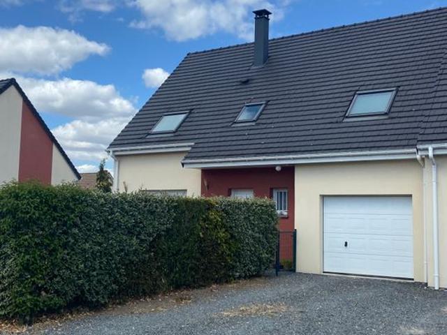 Maison 5 pièces, 120 m² à louer à Saint Aubin lès Elbeuf 76410