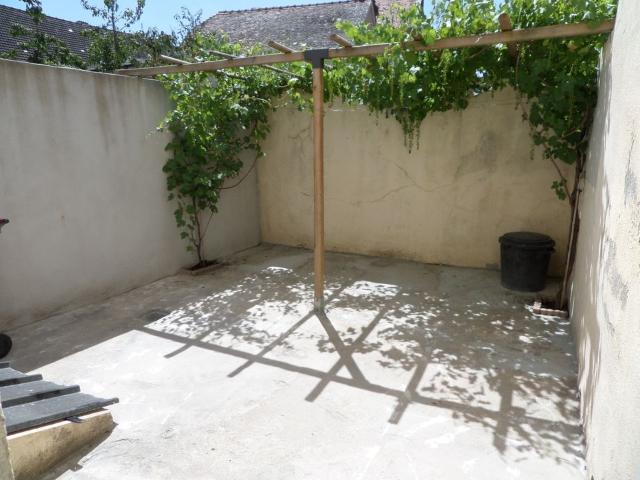 Maison 5 pièces, 120 m² à louer à Villefranche d'Allier 03430