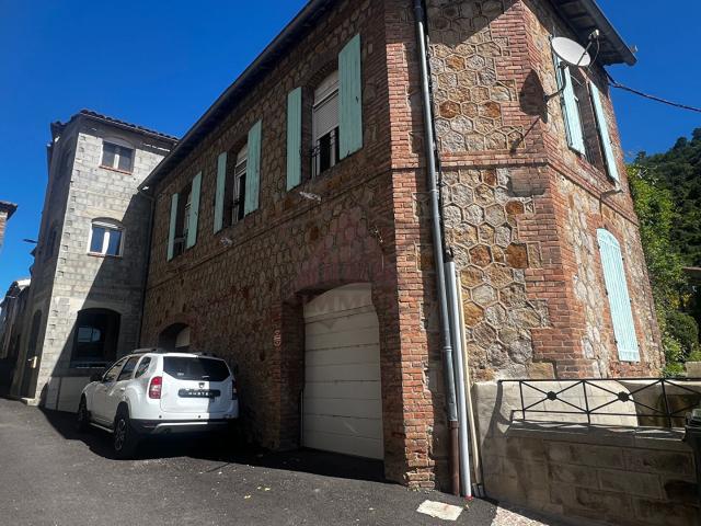 Maison 5 pièces 121 m²