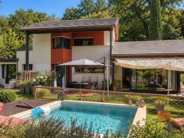 Maison 5 pièces 121 m²