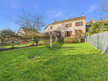 Maison 5 pièces 121 m²
