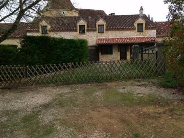 Maison 5 pièces, 121 m² à louer à Beauregard et Bassac 24140