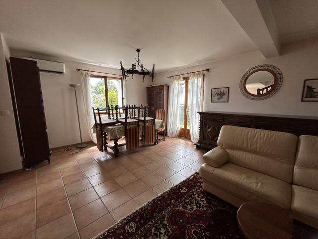 Maison 5 pièces, 121 m² à louer à Itxassou 64250