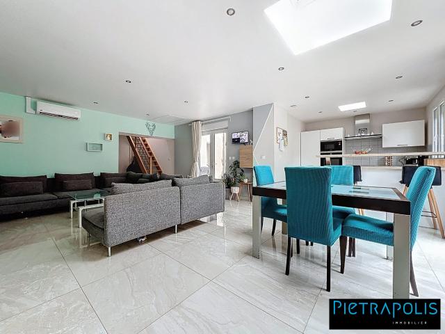 Maison 5 pièces 144 m²