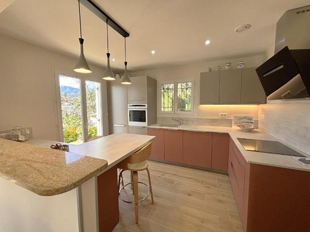 Maison 5 pièces 122 m²
