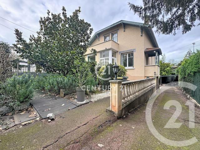 Maison 5 pièces 122 m²