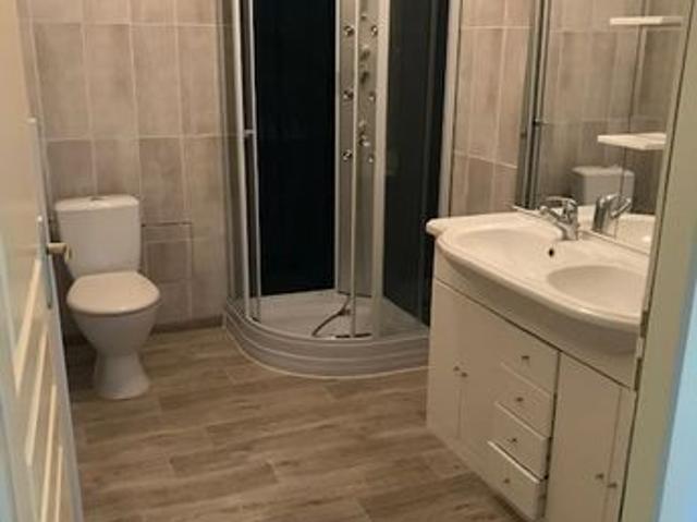 Maison 5 pièces, 122 m² à louer à Monségur 33580