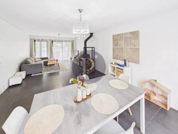 Maison 5 pièces 134 m²