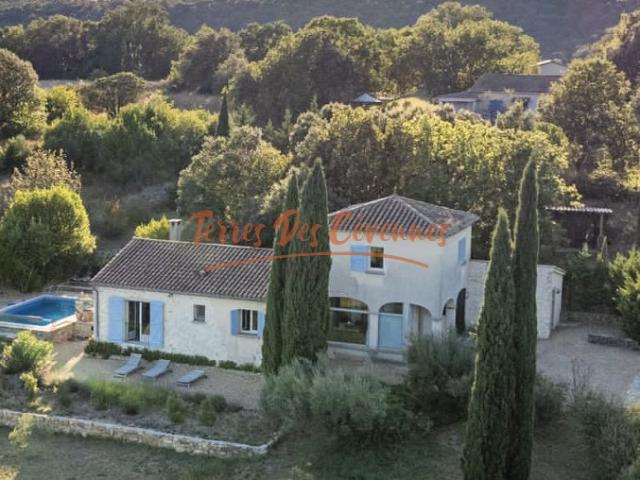 Maison 5 pièces 134 m²