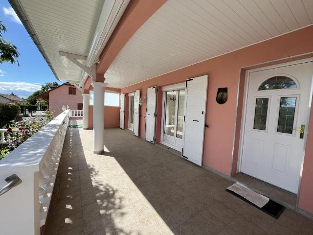 Maison 5 pièces 134 m²