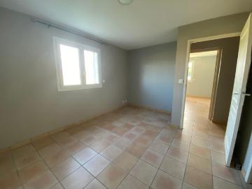 Maison 5 pièces, 134 m² à louer à Beaumont Monteux 26600