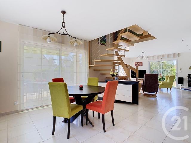 Maison 5 pièces 135 m²