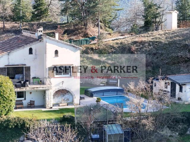 Maison 5 pièces 135 m²