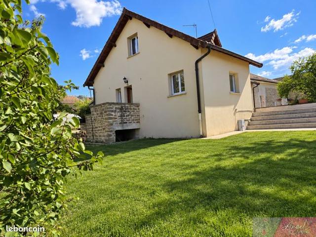 Maison 5 pièces 135 m²